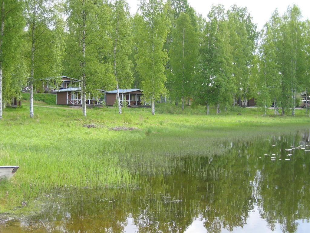 Отель Haapasaaren Lomakyla Руовеси Экстерьер фото